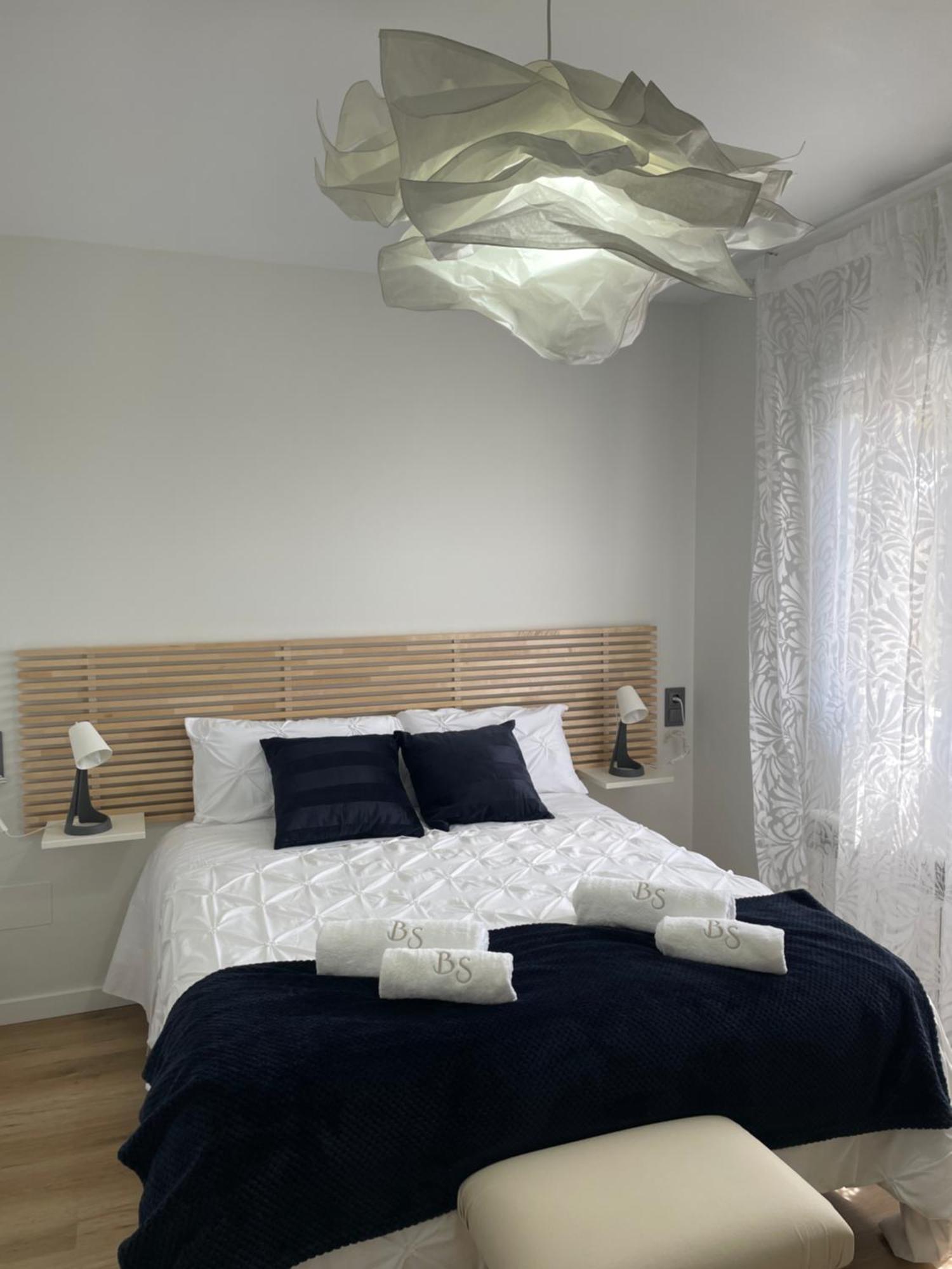 Bulevar Suite Nava de la Asuncion ภายนอก รูปภาพ